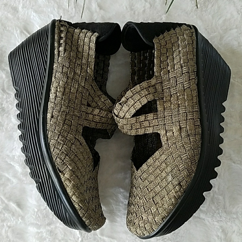 ๐ฅSEE NEW LISTING๐ฅ Bernie Mev Slip On NWOT - Picture 4 of 9